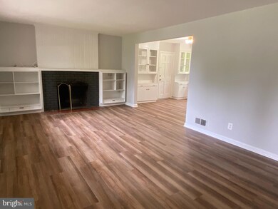 3712 Tollgate Terrace, Falls Church, VA 22041 - photo 2