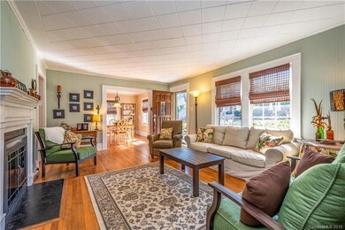 136 Park St, Statesville, NC 28677 - photo 3