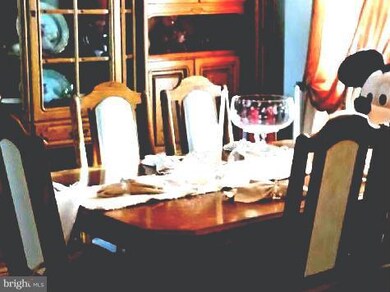 1239 Stella Dr, Gwynn Oak, MD 21207 - photo 2