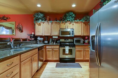 19478 Hollygrape Street-3