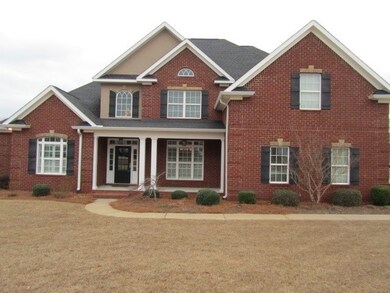 203 Avondale Cir, Warner Robins, GA 31088 - photo 2