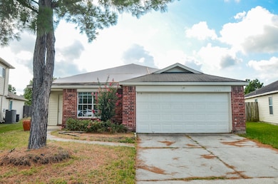 1111 Kingbriar Cir, Spring, TX 77373 - photo 2