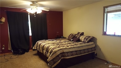 15302 Runyon Rd SE, Rainier, WA 98576 - photo 7