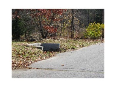 Land/Lot. Frontage on Lynn Drive