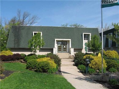 667 Brent Blvd, Columbus, OH 43228 - photo 2