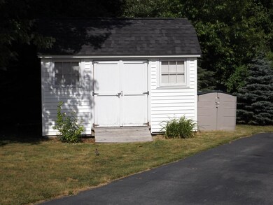 16 Wildflower Dr, Concord, NH 03303 - photo 6