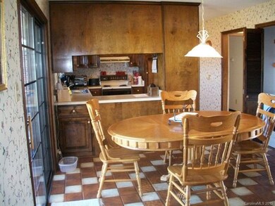 Dining Room / Kitchen