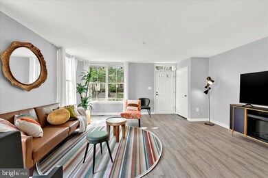 1005 Myrtle Ave, Baltimore, MD 21201 - photo 6