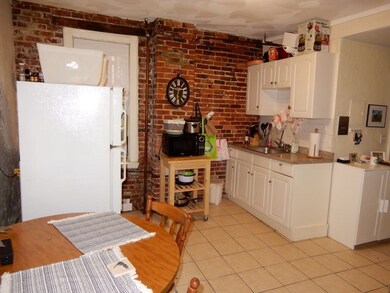 274 Cambridge St unit 4, Boston, MA 02114 - photo 5