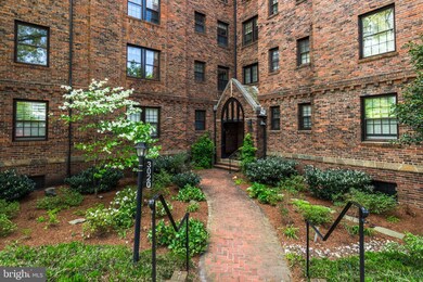 3020 Tilden St NW unit 1, Washington, DC 20008 - photo 2