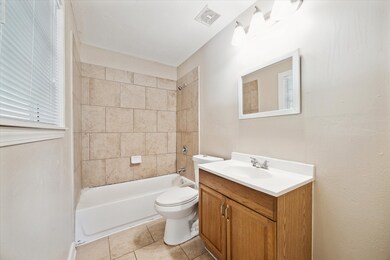 910 S 3rd St, Richmond, TX 77469 - photo 7