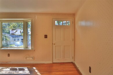 82 Patton Rd, Woonsocket, RI 02895 - photo 6