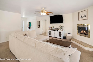 2040 B St_012