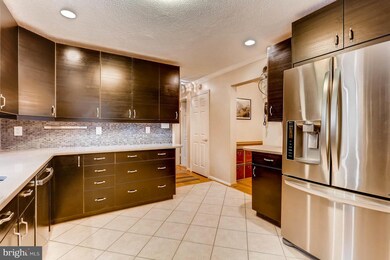 5 White Spruce Ct, Parkville, MD 21234 - photo 3