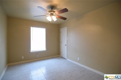 204 Coby Dr, Troy, TX 76579 - photo 7