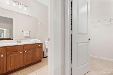 424 Appeldoorn Cir unit 424, Asheville, NC 28803 - photo 4