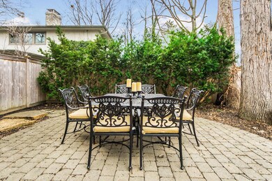 2317 Dorset patio 3