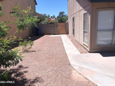 711 N Country Club Way, Chandler, AZ 85226 - photo 2