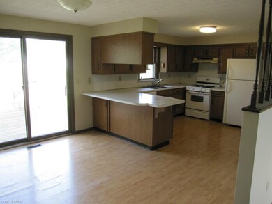 Dining area - 1st level