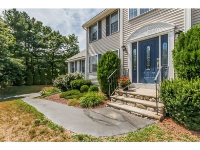 12 Quentin Dr, Londonderry, NH 03053 - photo 3