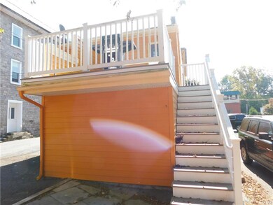 101 Delaware Rd unit 2, Riegelsville, PA 18077 - photo 2