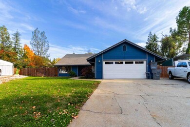 1107 Edgewood Dr, Redding, CA 96003 - photo 3