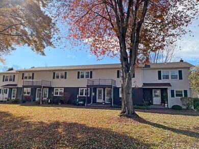 5 Keegan Ln unit W5, Greenfield, MA 01301 - photo 3