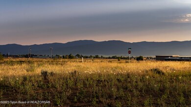 1046 Cahuilla Rd, Driggs, ID 83422 - photo 5