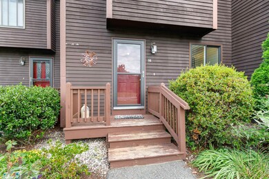 16 Thornhill Rd, Stratham, NH 03885 - photo 3