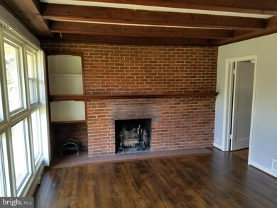 2610 Finch St, Silver Spring, MD 20902 - photo 5