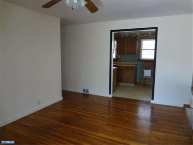 401 Fountain Ave, Burlington, NJ 08016 - photo 6