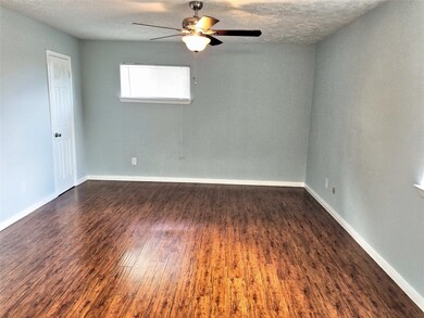 7534 Andiron Cir, Houston, TX 77041 - photo 7