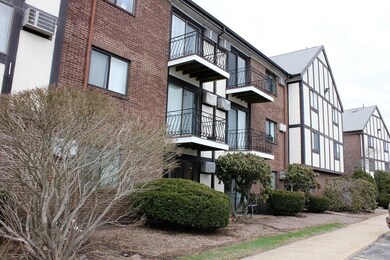 151 Bittersweet Ln unit 233, Randolph, MA 02368 - photo 2