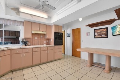 Spacious Kitchen