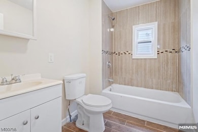 876 S 16th St, Newark, NJ 07108 - photo 3