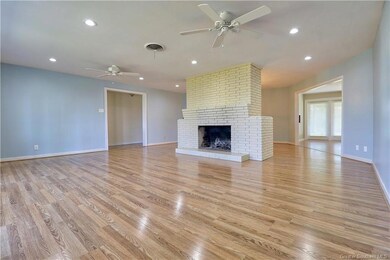 901 Fair Oaks Ln, Lake Charles, LA 70605 - photo 6