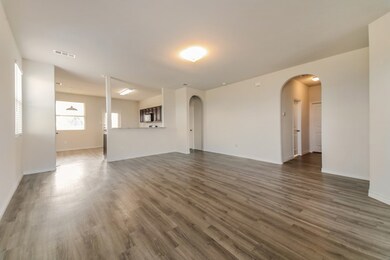 1311 Mallard Cove, Ennis, TX 75119 - photo 2