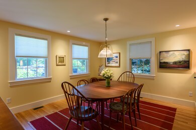 33 Pine Tree Ln-7