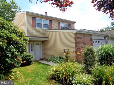 133 Chesapeake Dr, Newtown, PA 18940 - photo 3