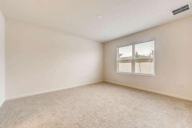 Aria C-small-006-1-Master Bedroom-666x44