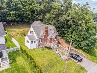 37 Buckley Rd, Worcester, MA 01602 - photo 2