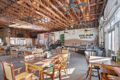 229 E Goliad Ave, Crockett, TX 75835 - photo 4