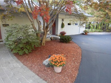 35 Columbus Ave, Concord, NH 03301 - photo 2