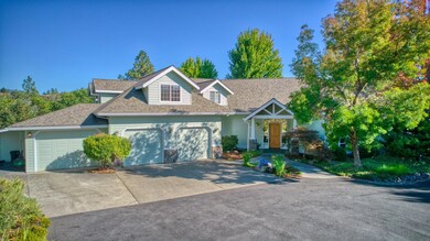 1117 Peco Rd, Grants Pass, OR 97526 - photo 2