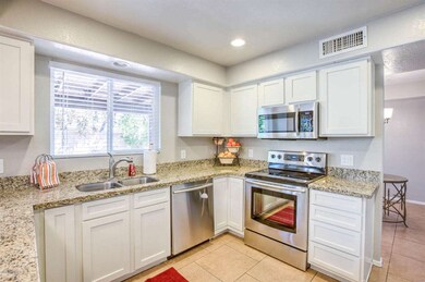 2540 W Gail Dr unit 2, Chandler, AZ 85224 - photo 2