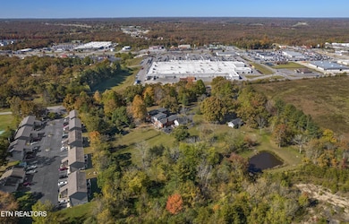 1490 Old Jamestown Hwy unit 1490, Crossville, TN 38555 - photo 5