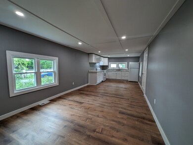 8 Lower Landing Rd, Charlestown, NH 03603 - photo 4