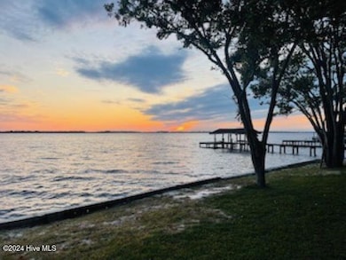 100 Riverview Ave, Camden, NC 27921 - photo 2