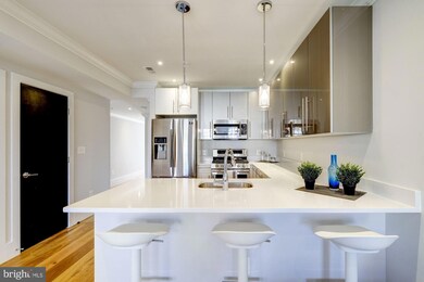 530 Irving St NW unit 2, Washington, DC 20010 - photo 5