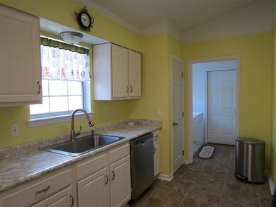 64 Shadow Oak Cir, Crawfordville, FL 32327 - photo 7